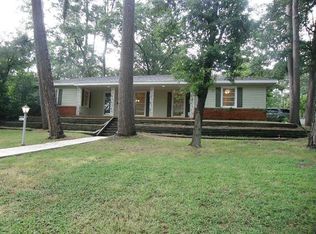 2015 Avenue P, Huntsville, TX 77340