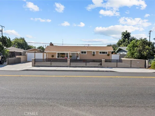 9522 Cerritos Ave, Anaheim, CA 92804