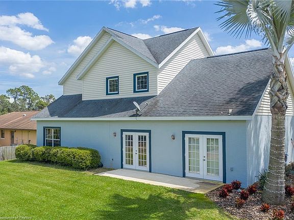 2nd image of 5555 N Huckleberry Lake Dr