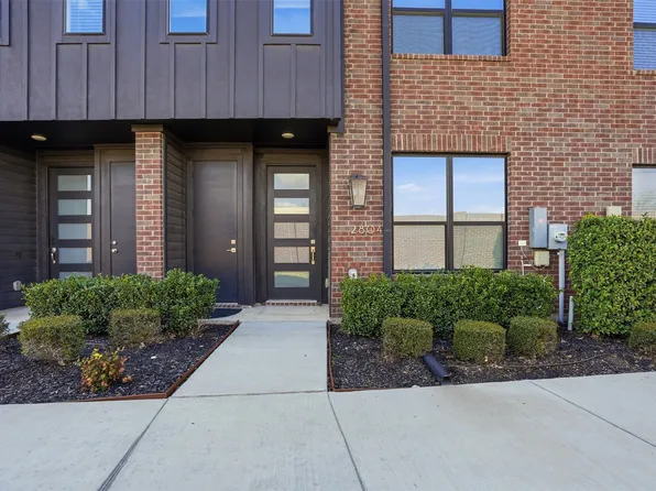2804 Addison Park Ln, Fort Worth, TX 76110
