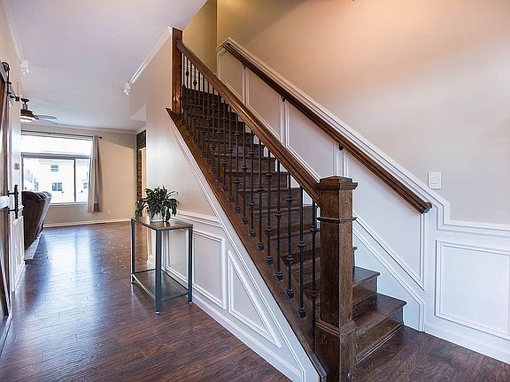 4th image of 30370 Redford Dr