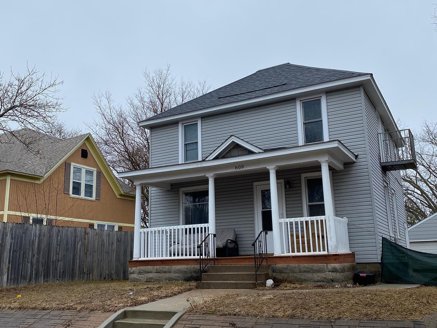 609 1/2 McDonough St, Eau Claire, WI 54703 Zillow