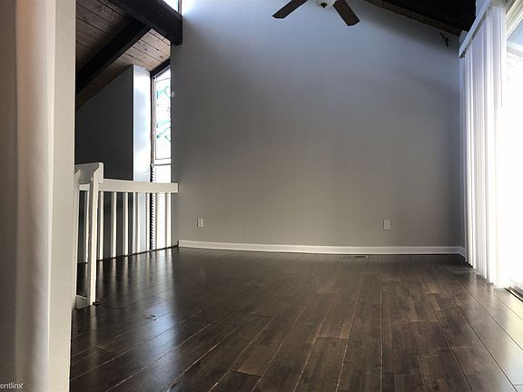 684E5FBA-E128-4CB6-A045-CC86BEEDD4F8