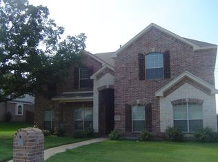1211 Vistawood Dr, Mansfield, TX 76063