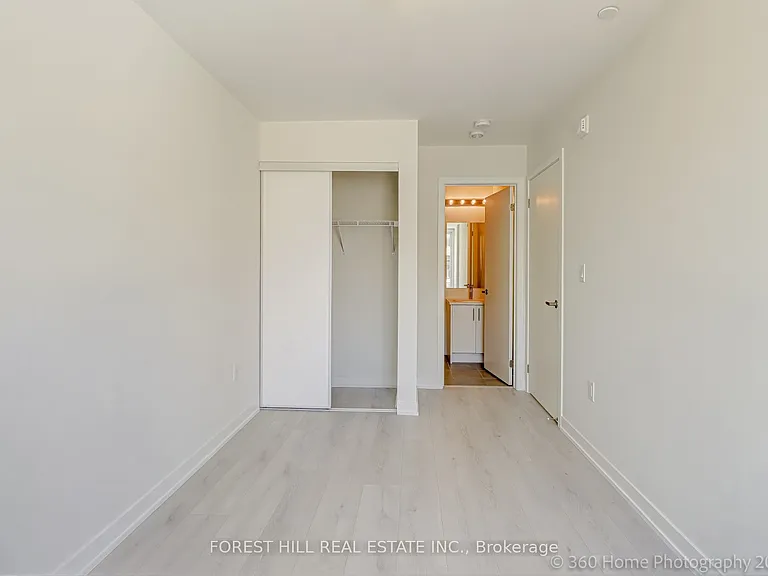 3401 Ridgeway Dr #305 — Photo 16