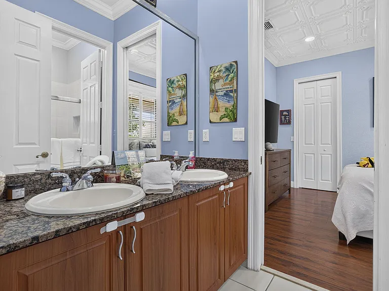 10336 Trianon Pl — Photo 26