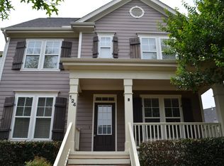 124 Amberglen Ln, Holly Springs, NC 27540