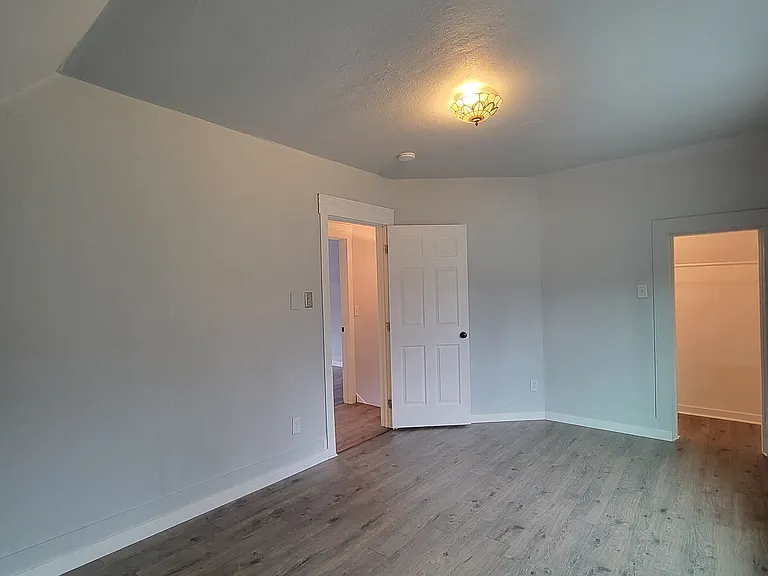 8606 S D St #A — Photo 17