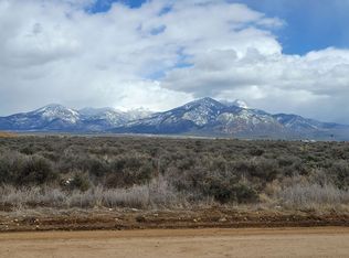 Sugar Ln, Taos, NM 87571