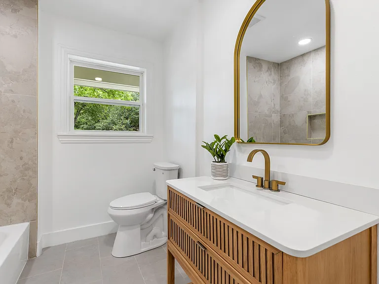 719 Northill Dr — Photo 22