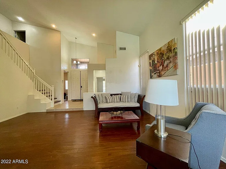2742 W Ivanhoe St — Photo 4