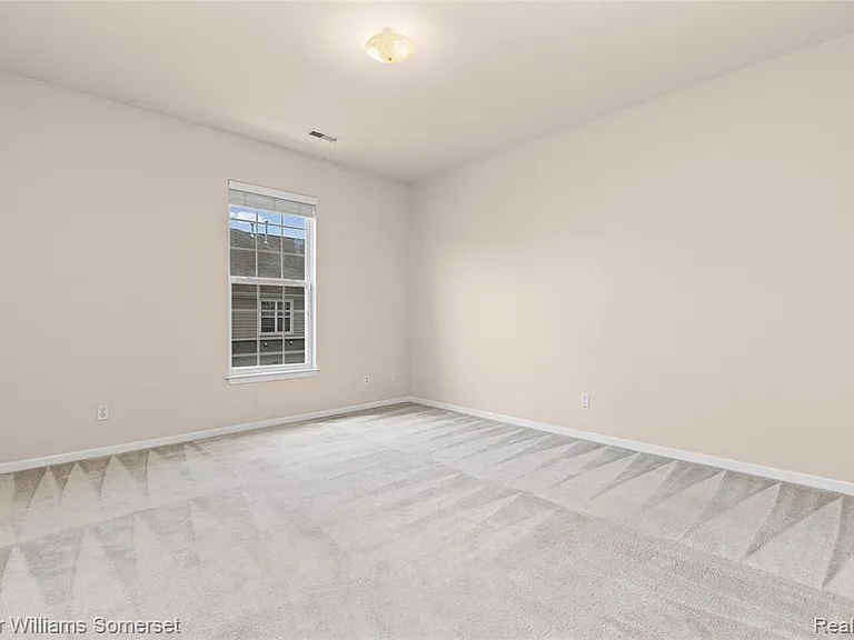 1128 Alameda Blvd — Photo 27