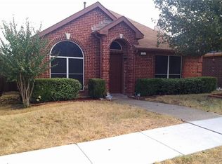 533 Valley View Dr, Lewisville, TX 75067