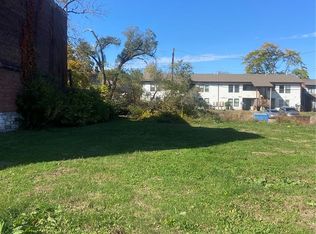 4019 Grove St, Saint Louis, MO 63107