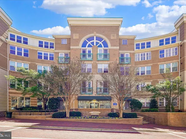 12001 Market St #T51, Reston, VA 20190
