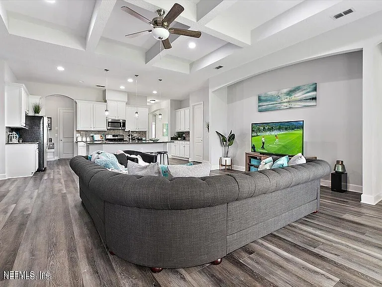 15 King Palm Ct — Photo 12