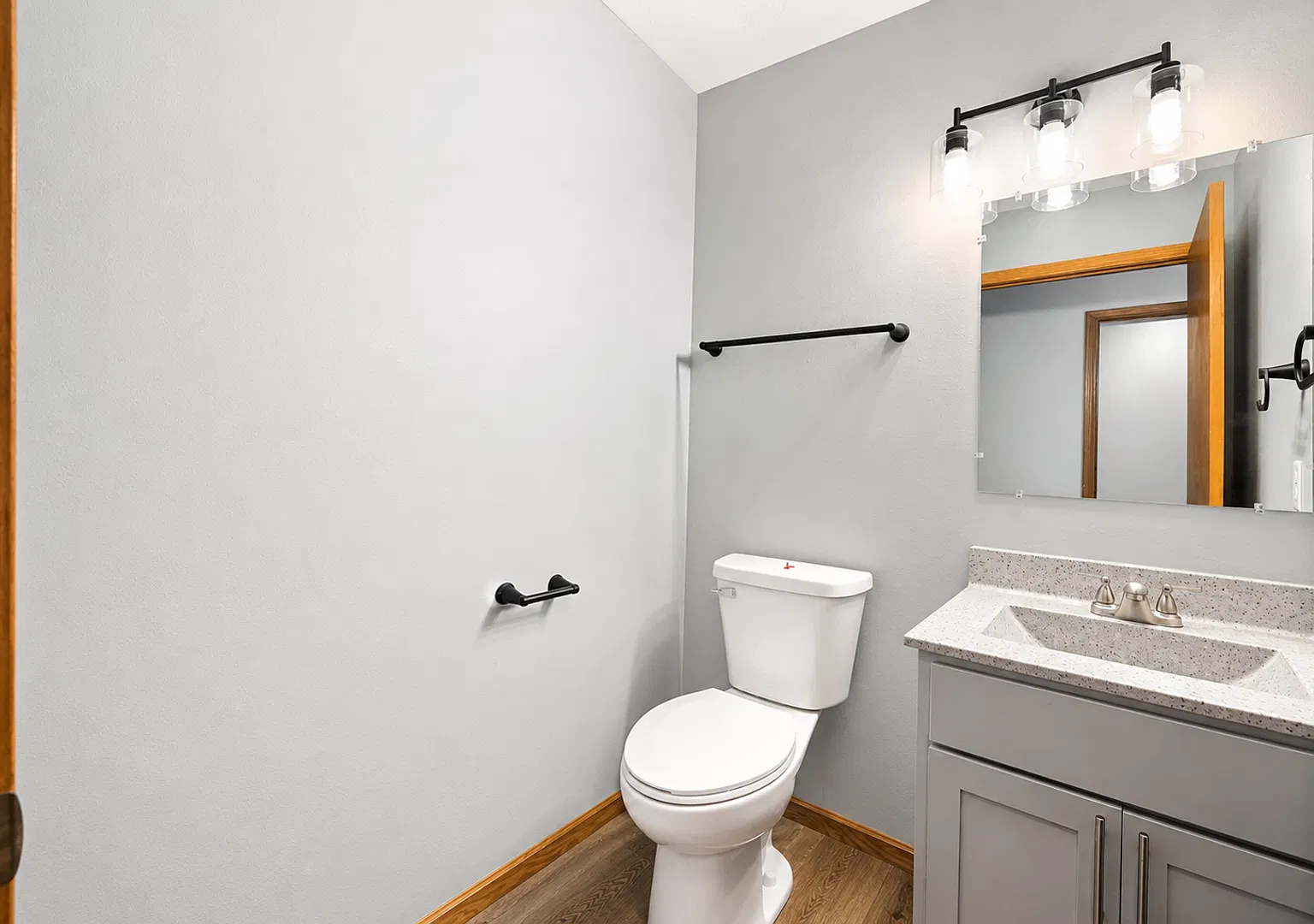 3 Bed, 1.5 Bath Remodeled Townhome in Dane (Re-Rental) — Photo 4