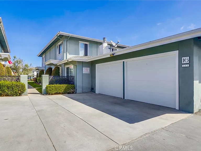 1845 Anaheim Ave #16-C — Photo 40