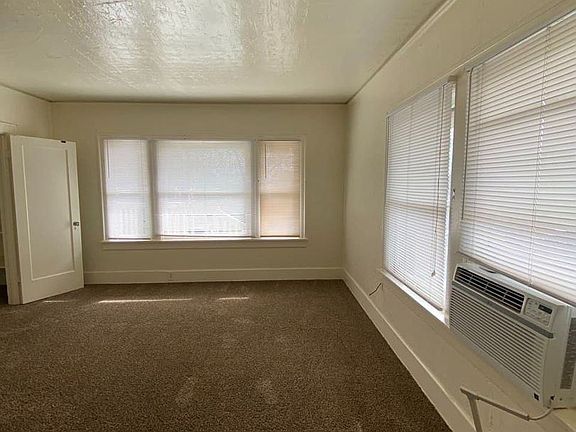 4th image of 833 N Van Ness Ave #6145415