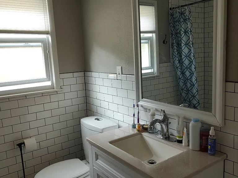 1201 S Midvale Blvd #A — Photo 9