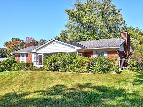 2nd image of 3592 Horncastle Dr