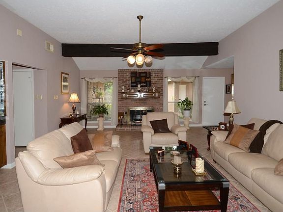 5th image of 3707 Glenwood Springs Dr
