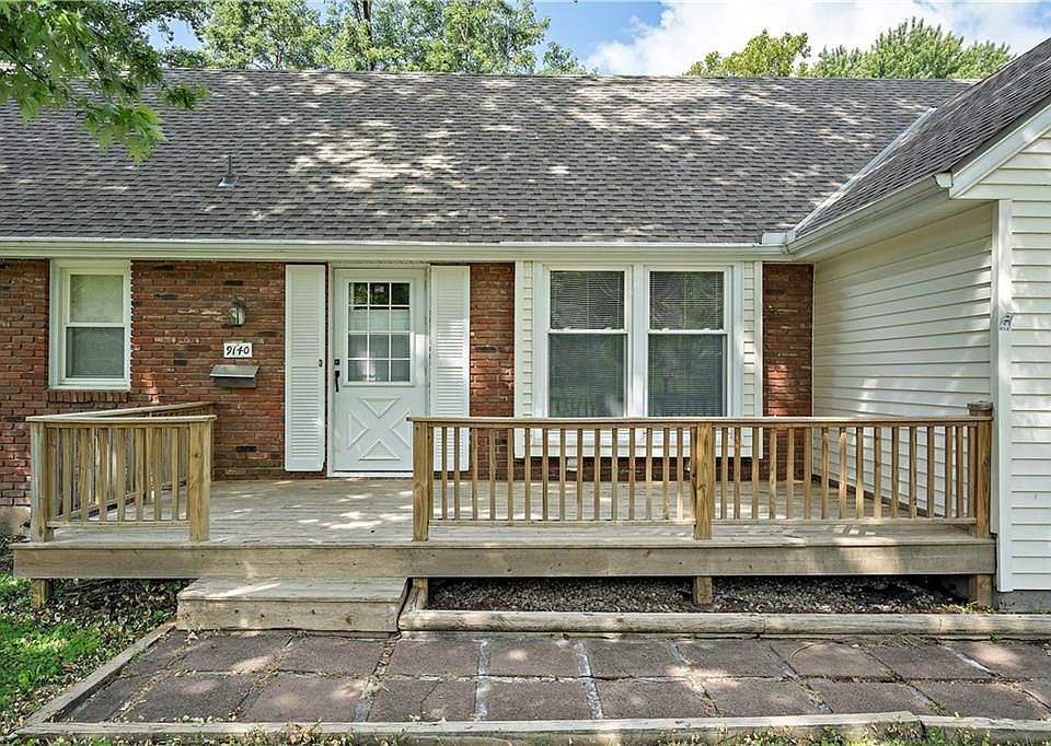 9140 Switzer Rd, Overland Park, KS 66214 Zillow