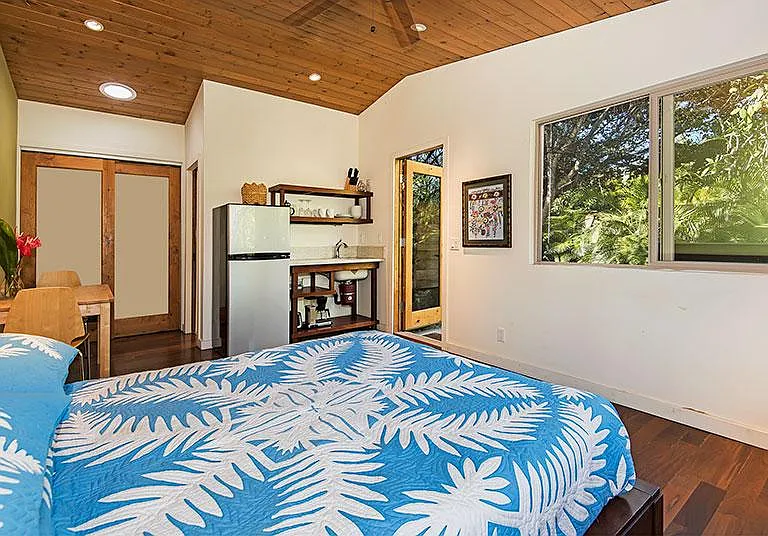 Guest bedroom suite.