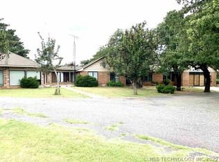 6941 Poolville Rd, Hennepin, OK 73444
