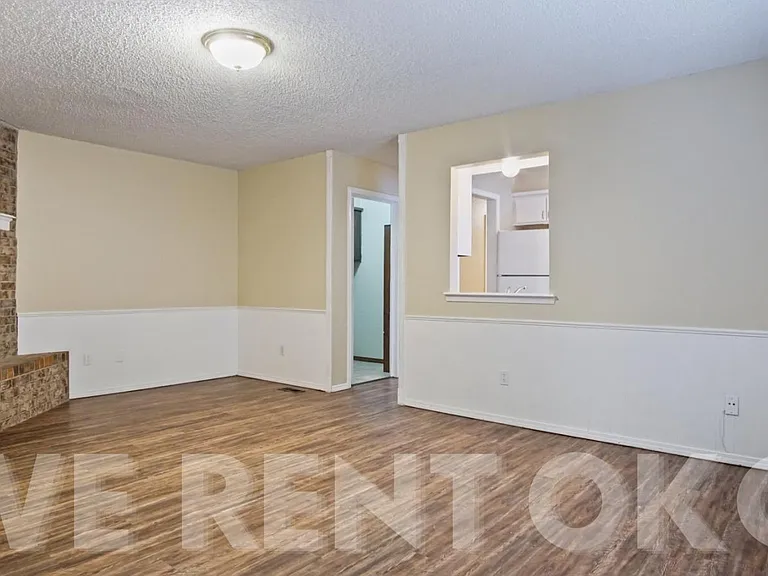 6415 N Peniel Ave — Photo 10