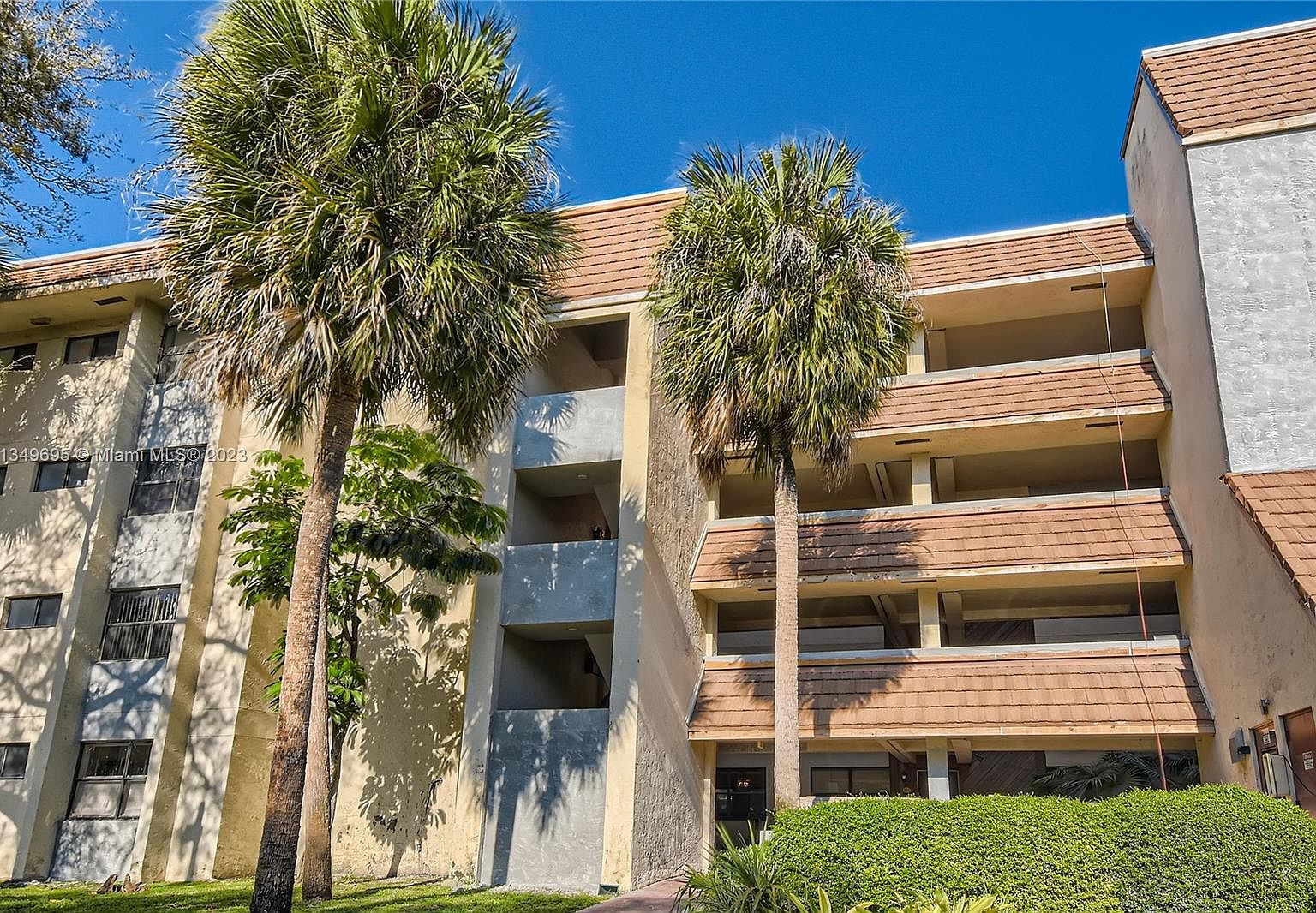 601 Ives Dairy Rd 1028, Miami, FL 33179 Zillow