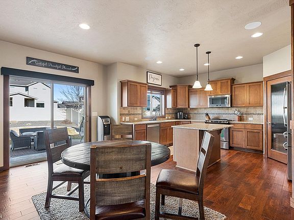 4th image of 17709 E Daystar Rd