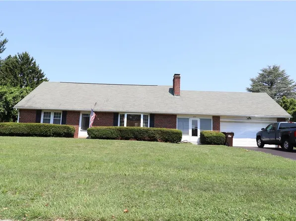 3237 Clifton Ave, Bethlehem, PA 18020