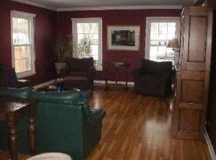 2512 Partridge Ln, Northbrook, IL