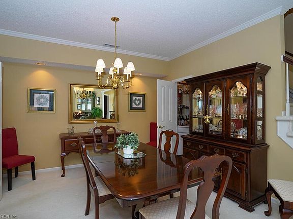 3rd image of 1732 Royal Park Ct
