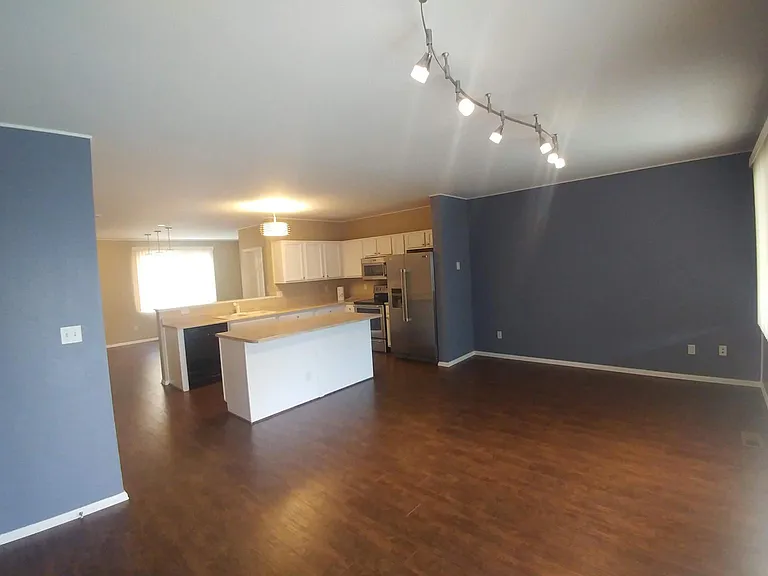 6262 Poudre Way — Photo 5