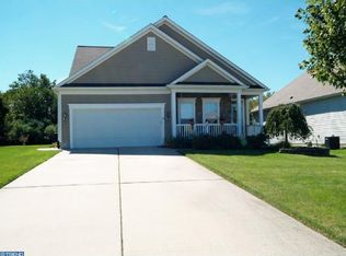 25 Alexander Dr, Hammonton, NJ 08037