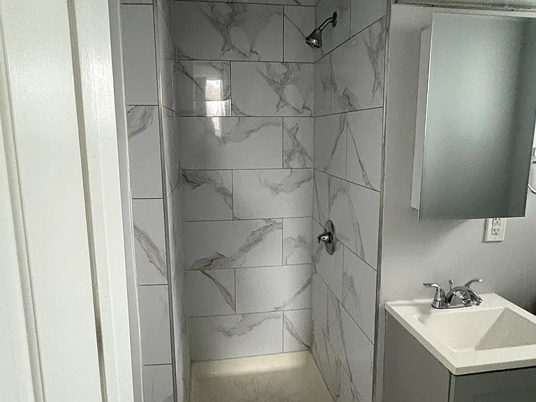17 Teaneck Rd #2D — Photo 7