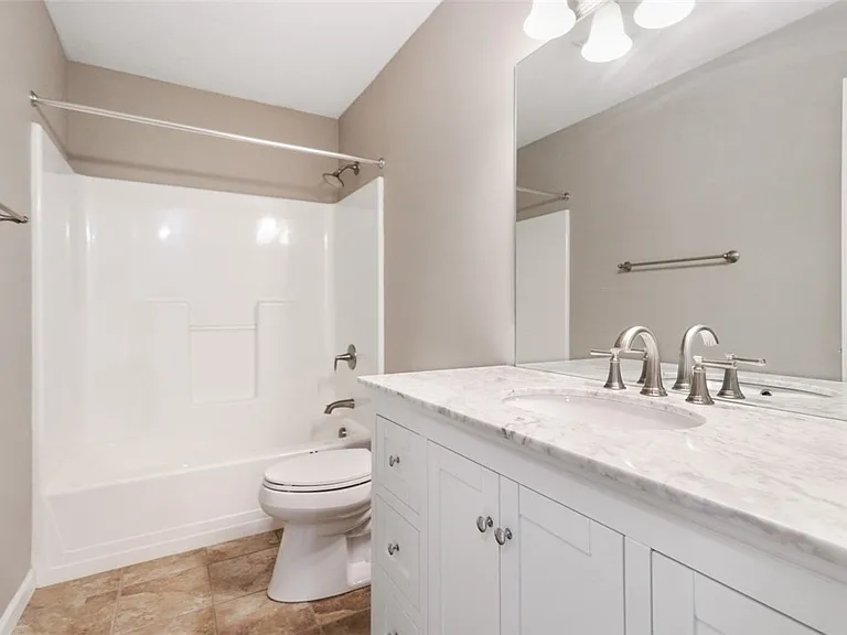 10550 Cherry Grove Ct — Photo 14
