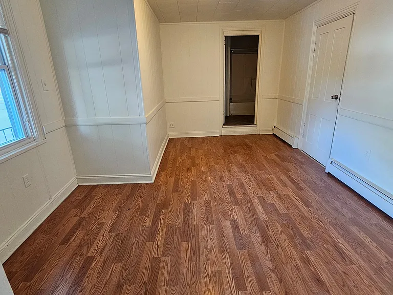 499 Manor St #3 — Photo 2