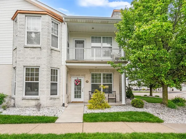 234 Adams Pointe Blvd Unit 10, Mars, PA 16046