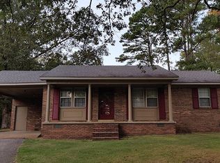 926 Amber Cv, Henderson, TN 38340