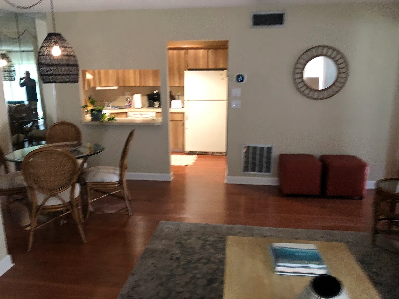 2 bed, 904 sqft, $1,895 — Photo 2