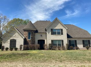 5131 Royston Ln, Memphis, TN 38125