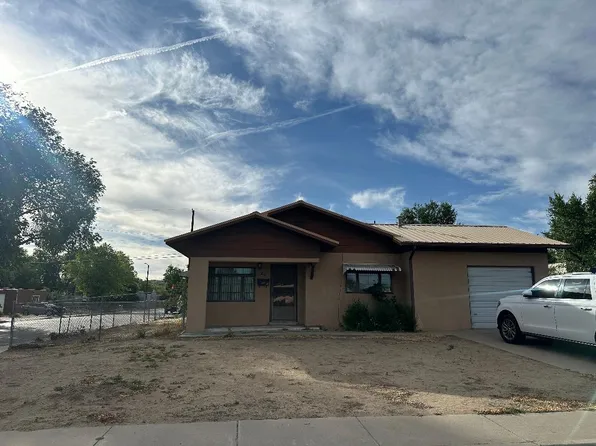 726 La Plata Dr, Farmington, NM 87401