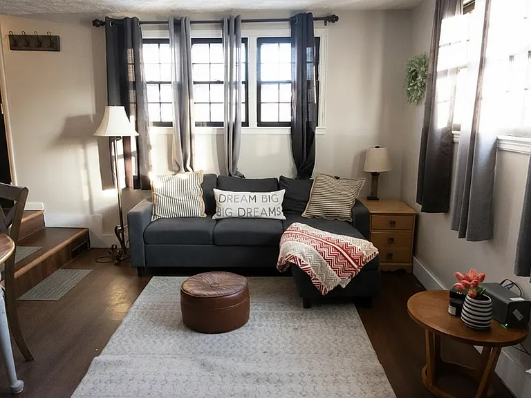 1426 W 3rd St #2 — Photo 11