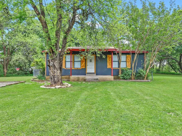 316 Bowden Cir, Burleson, TX 76028