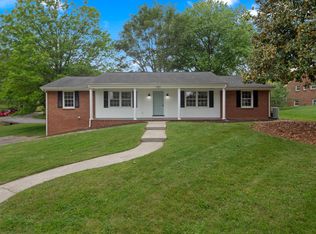 2373 Southlawn Cir SW, Roanoke, VA 24018