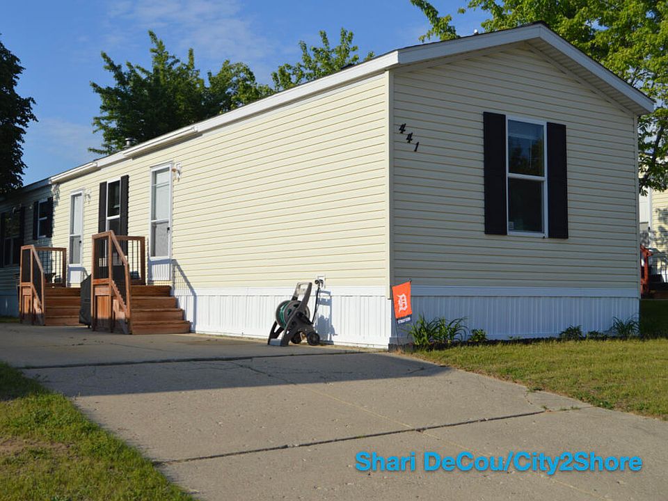 1st image of 441 Tanglewood Dr #67