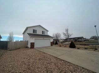 3010 Spring Cove Dr, Evans, CO 80620